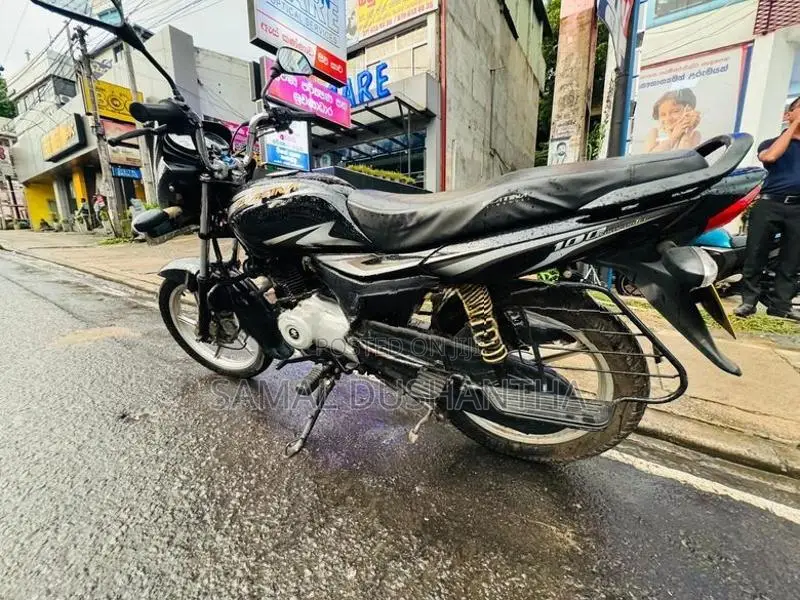 Bajaj Platina 2019