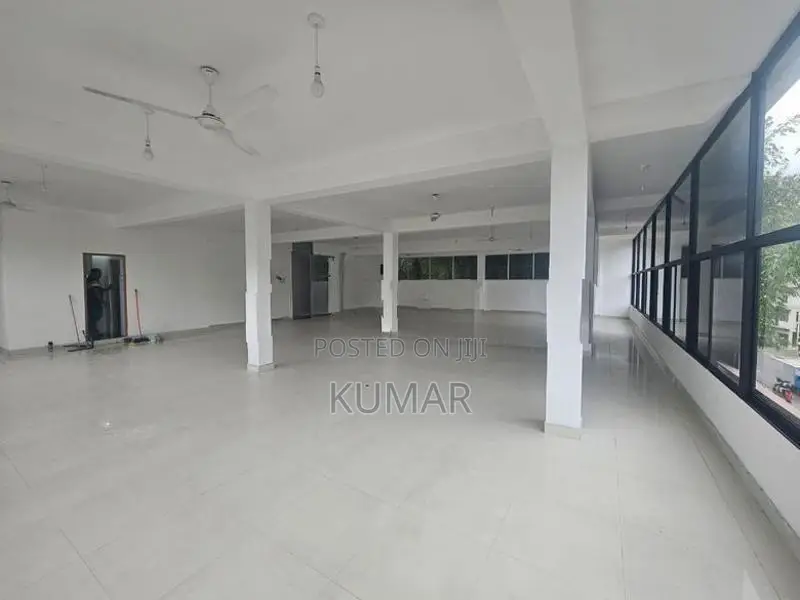 Commercial Building for Rent Bandarawela