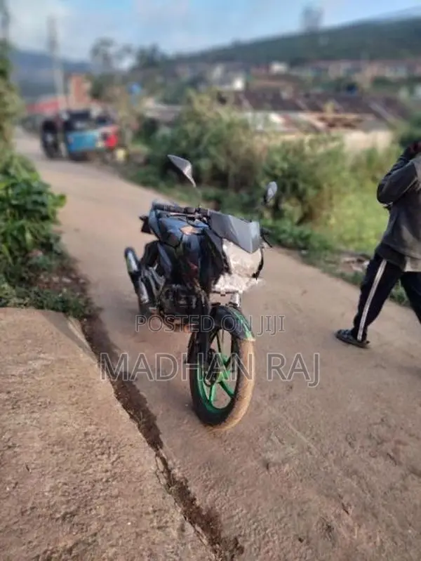 Bajaj Pulsar 135 2013