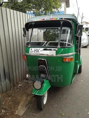 Bajaj RE 2010