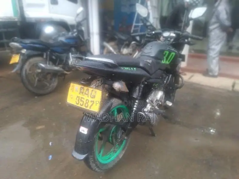 Bajaj Pulsar 135 2013