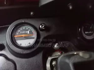 Bajaj RE 2019