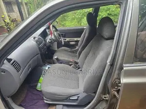 Hyundai Accent 2000
