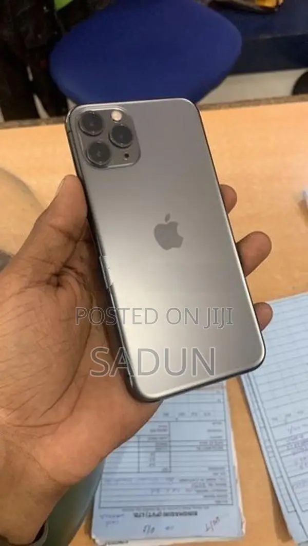 Apple iPhone 11 Pro (Used)