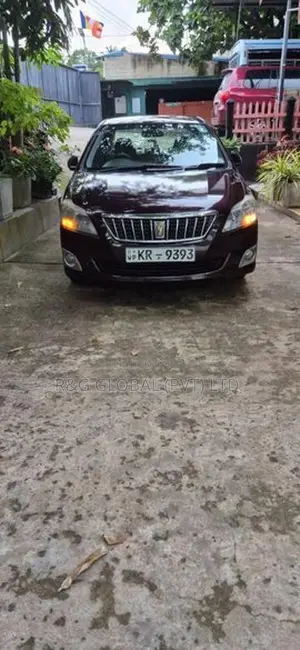 Toyota Premio 2011