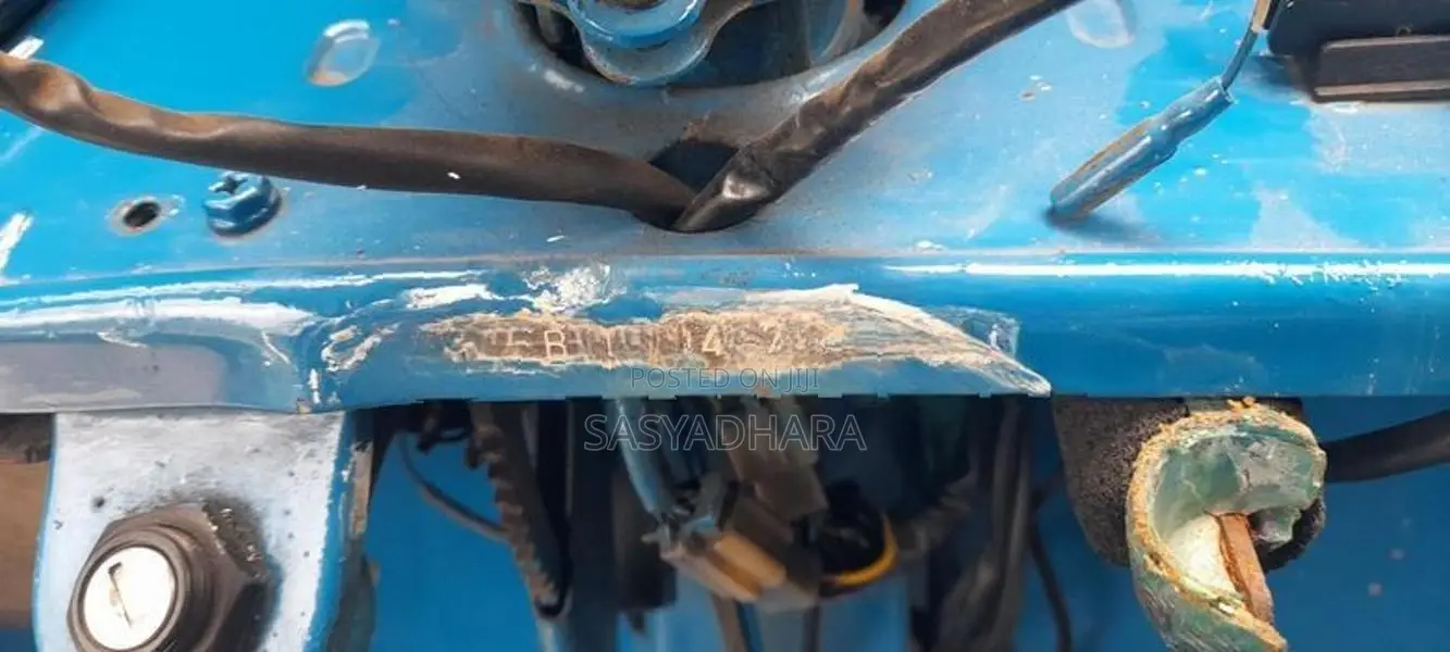 Bajaj RE 2005