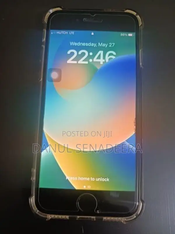 Apple iPhone 8 (Used)