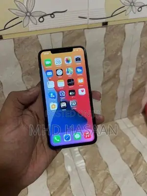 Apple iPhone 11 Pro Max 64GB (Used)