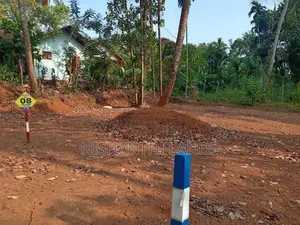 බිම් කොටස් මිරිගම පරගොඩ