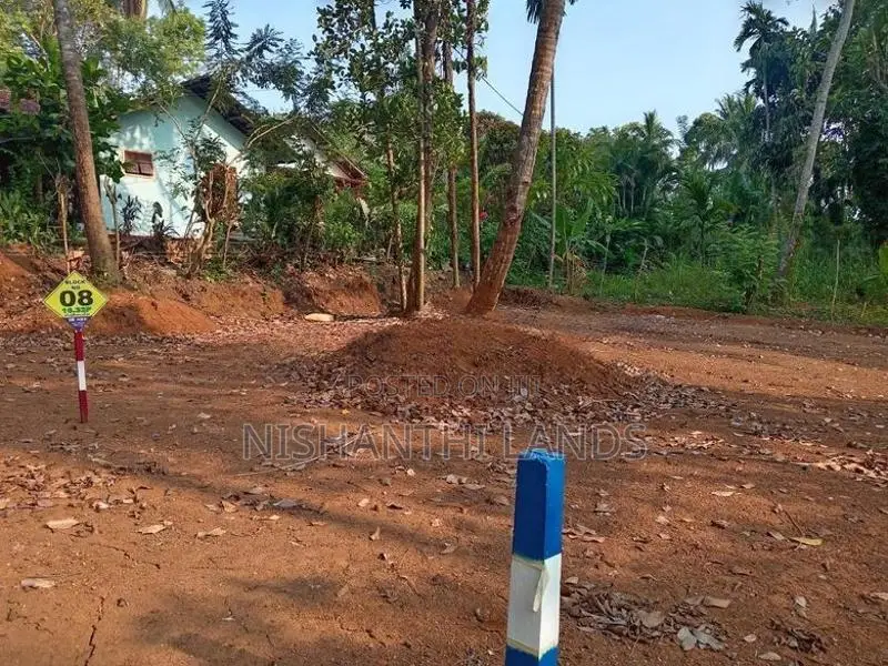බිම් කොටස් මිරිගම පරගොඩ