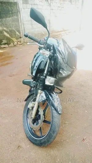 TVS Apache 2016