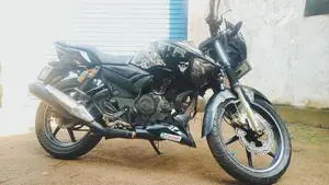 TVS Apache 2016
