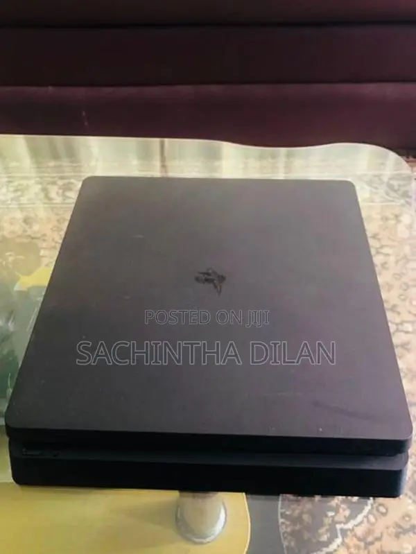 PS4 Slim 1TB