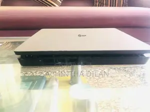 PS4 Slim 1TB