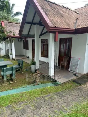 House for Sale ඇහැලියගොඩ