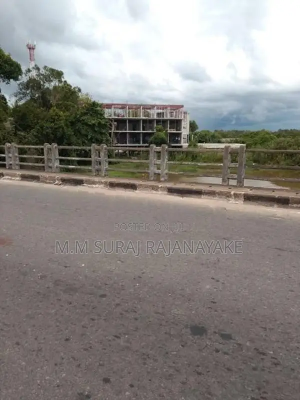 රද්දොලුව - මුතුවාඩිය ප්‍රදේශයෙන් ඉඩමක් විකිණීමට ඇත.