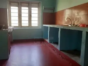 Ambalangoda House with Land for Rent