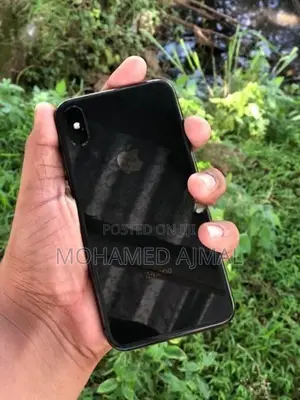 Apple iPhone X (Used)