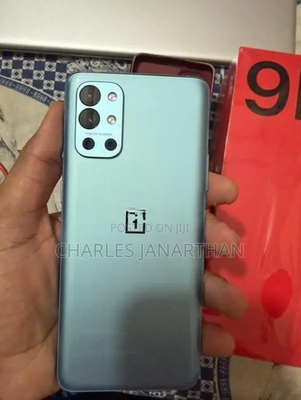 OnePlus 9R (Used)