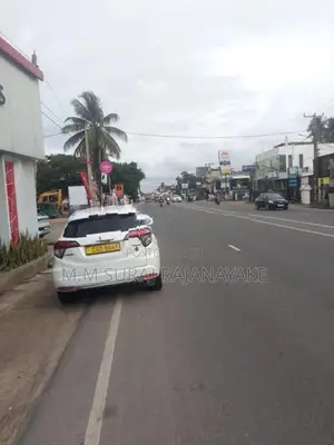 පර්චස් 60ක් මීගමුව කුරණ කාපට් පාරට මුහුණලා