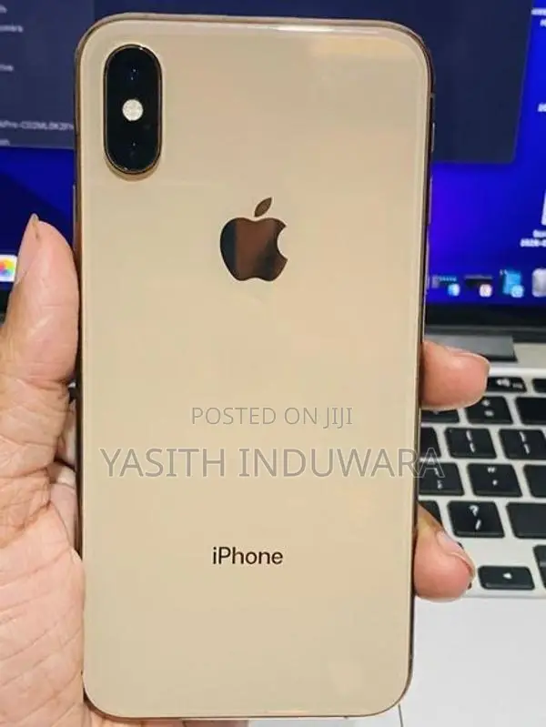 Apple iPhone XS (Used)