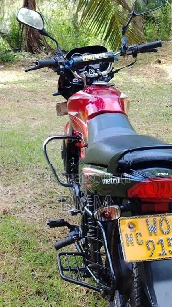TVS Metro 2011