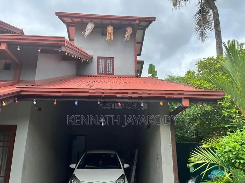 House for Sale in Piliyandala