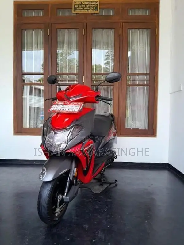 Honda Dio 2018