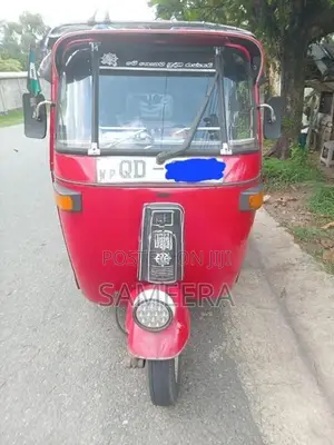 Bajaj RE 2006