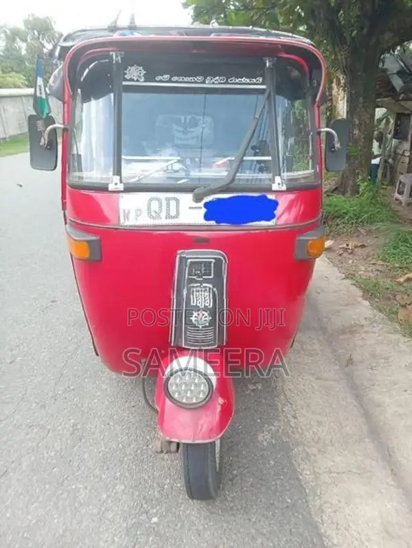Bajaj RE 2006