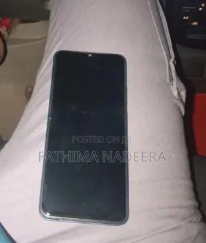 Xiaomi 12C 128GB (Used)