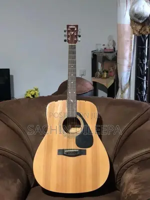 Yamaha F310