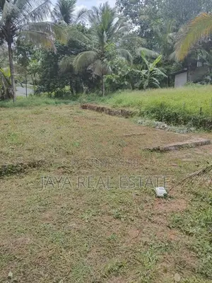 Land for Sale in Mirigama