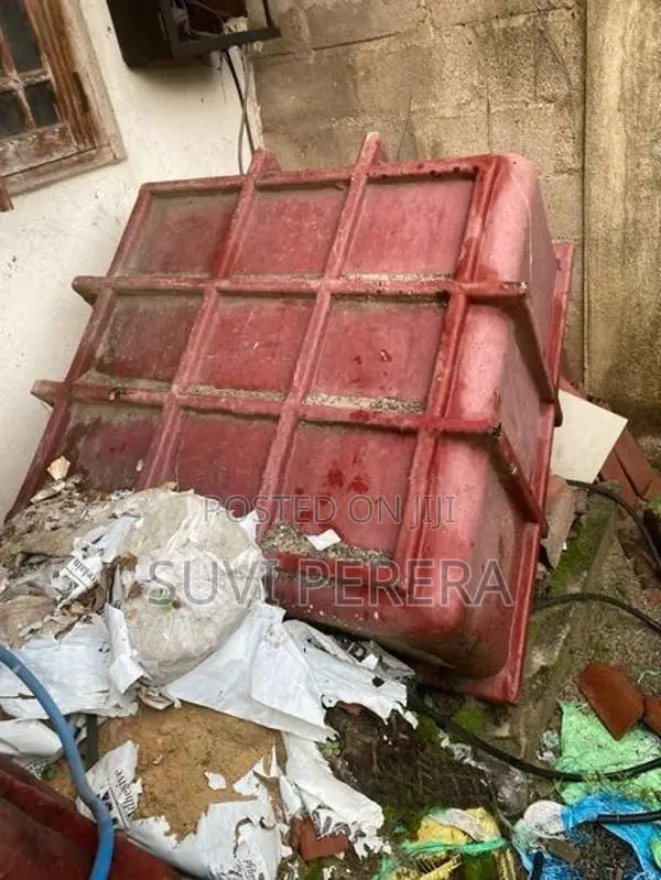 Fibre Fish Tank