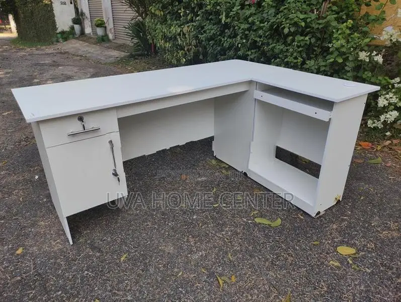 L Shape Office Table White 5.5x4ft