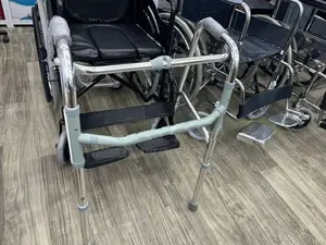 Walker Single Bar