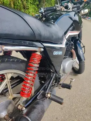 Suzuki GS 125 2001