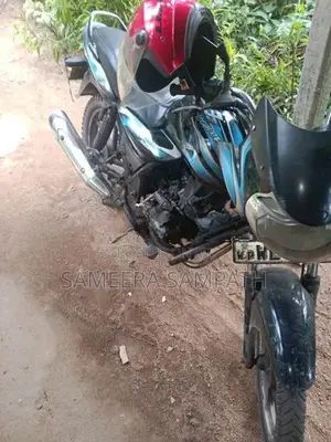 Bajaj Discover 2010