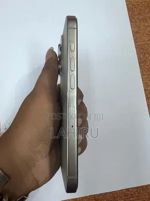 Apple iPhone 15 Pro (Used)