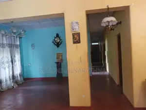 Rambukkana House නිවසක් කුලියට දීමට