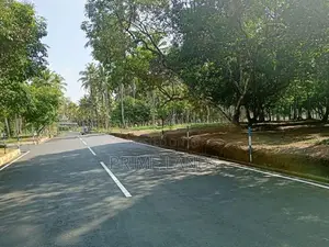 Land In Yakkala