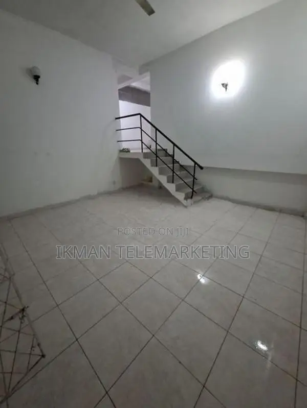 Apartment for Rent in Kadawatha