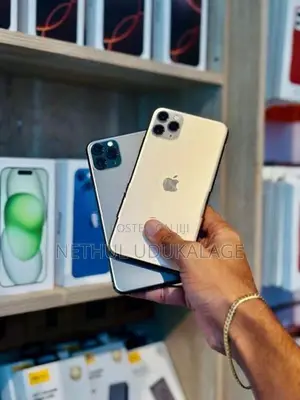 Apple iPhone 11 Pro 256GB (Used)