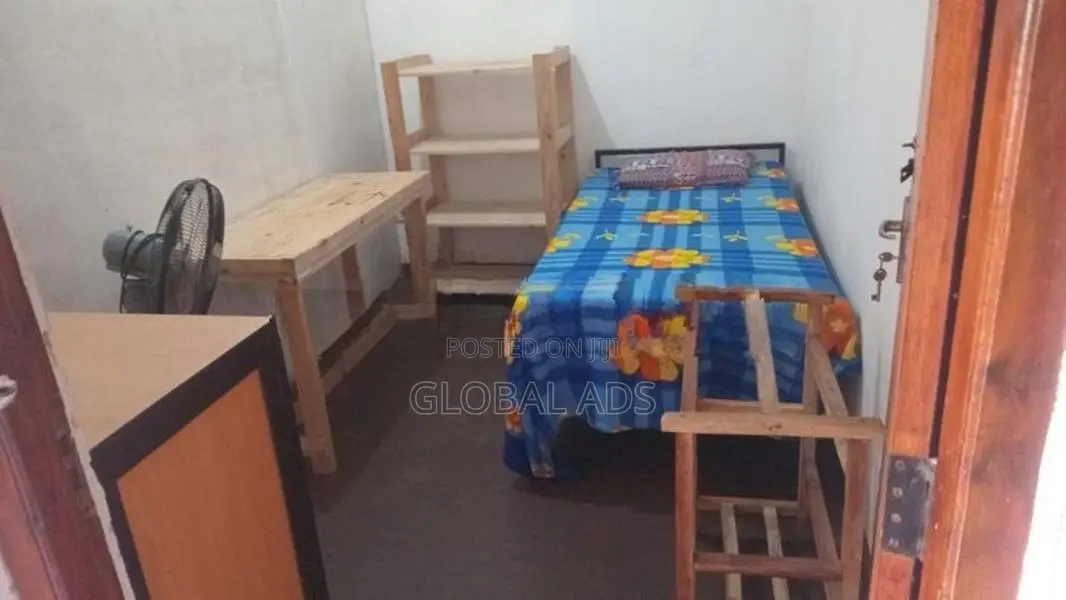 Room For Rent in Jaela