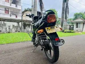TVS Victor 2007