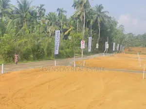 Valuable Land Horana Road Padukka