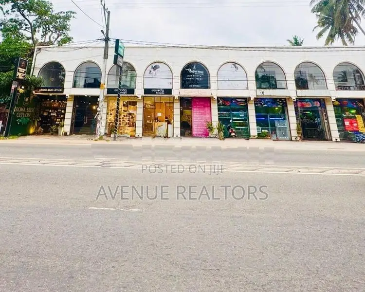 70Perches Commercial Building for Rent in Negombo