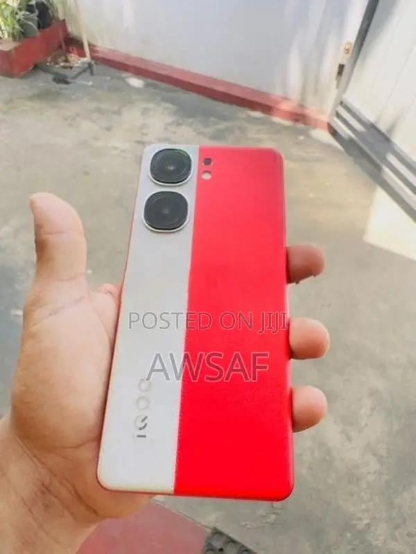iqoo Neo 9 Pro (Used)