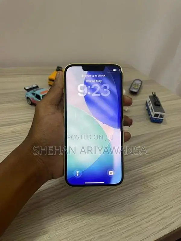 Apple iPhone 14 (Used)