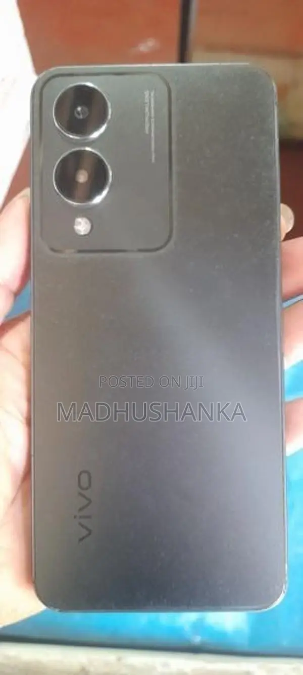 Vivo Y17 S limited Edition (Used)